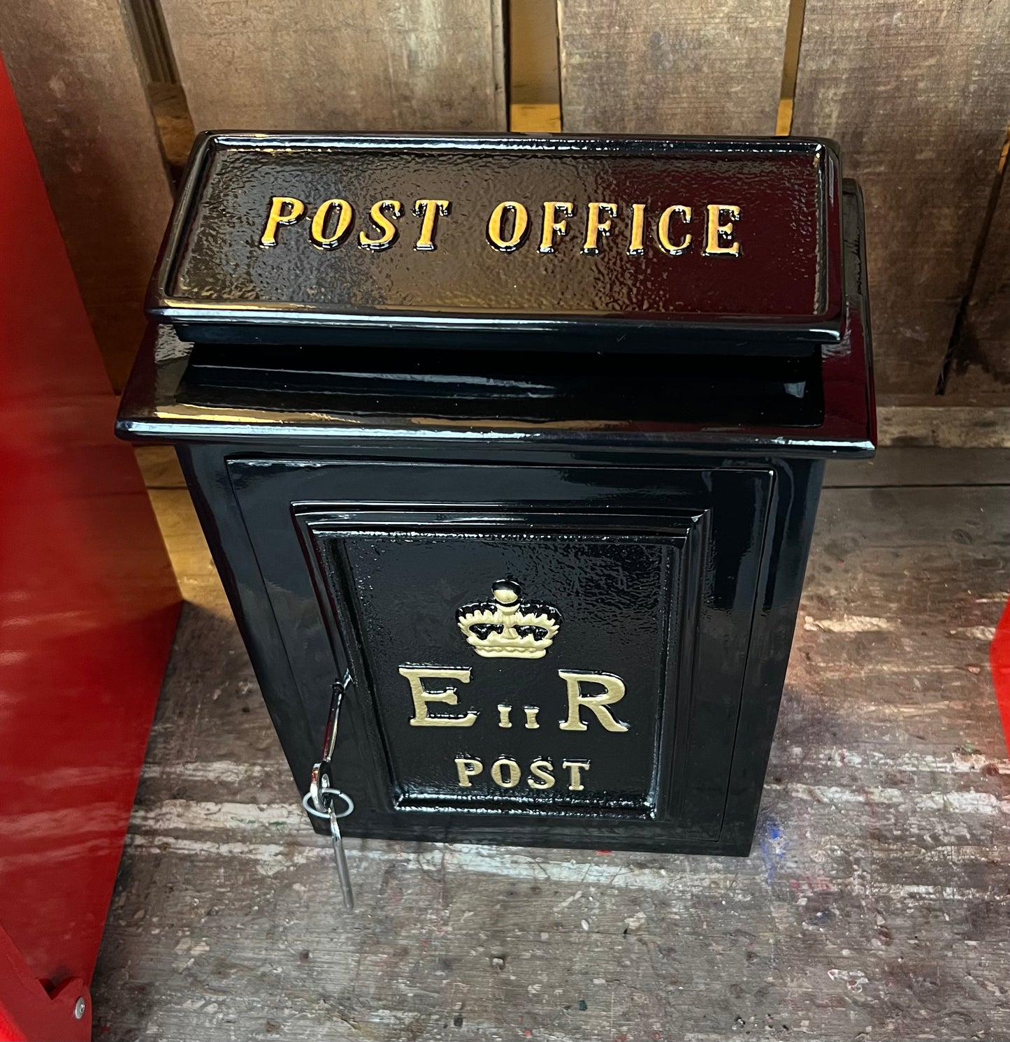 ER Wall Post Box - Queen Elizabeth II Tribute in Cast Aluminium Black