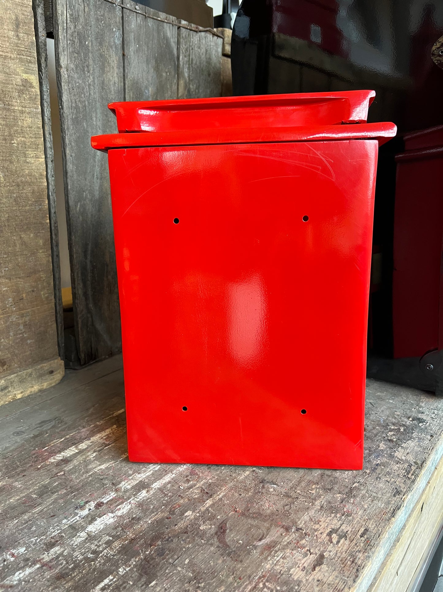ER wall post box - Queen Elizabeth II Tribute Box in cast Aluminium Red