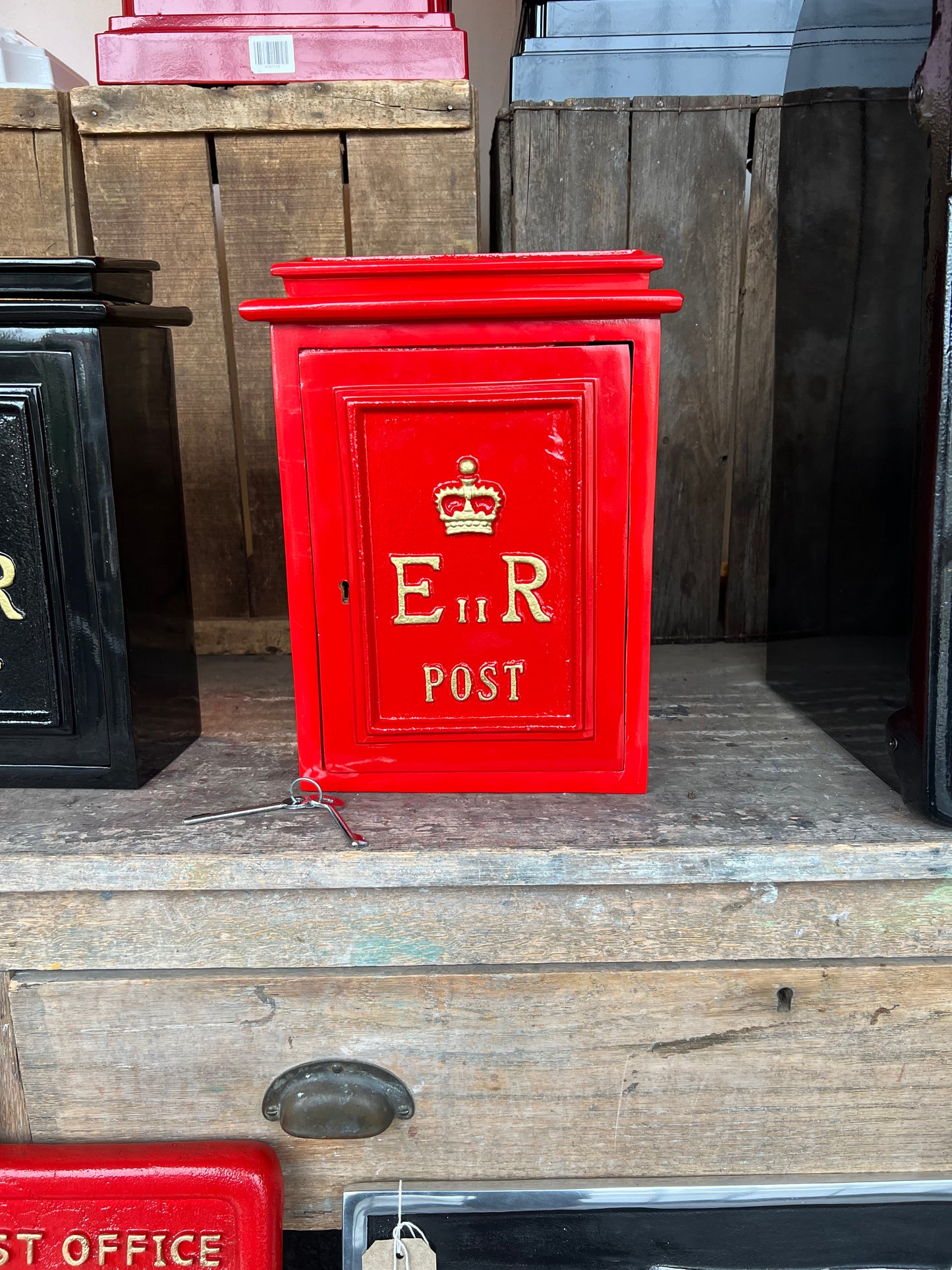 ER wall post box - Queen Elizabeth II Tribute Box in cast Aluminium Red
