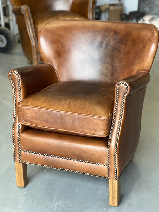 Premium Leather Reading Chair - Compact & Handcrafted