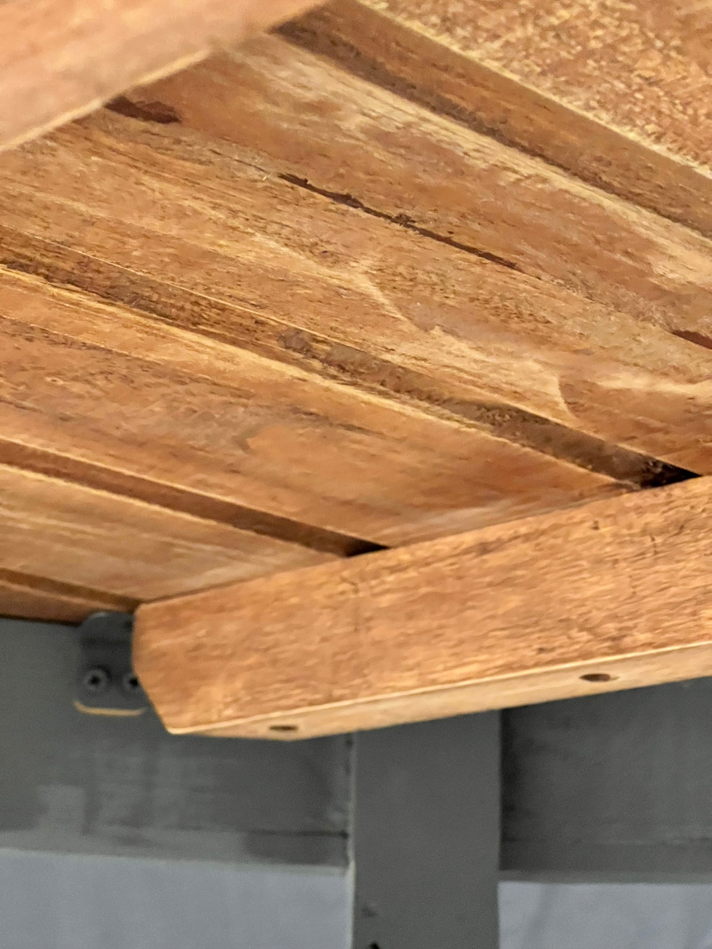 Unique Elm topped occasional table 80cm