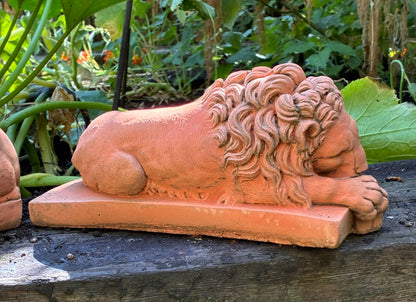 Canova Lions — Terracotta Pair | Garden & Home Sculpture