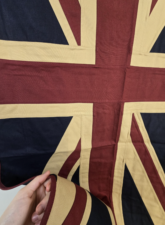 Large Union Jack Flag & Throw | Vintage Style