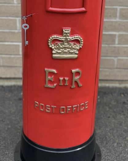 Full-Size Red Pillar Box | ER II Cast Aluminium | Post Office