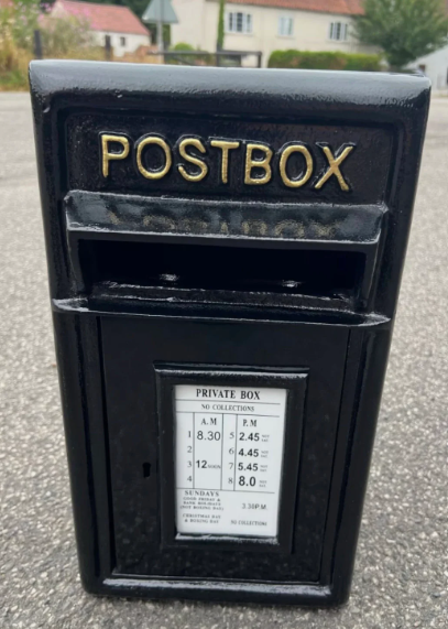 Wall Mounted Post Box - Cast Iron Black
