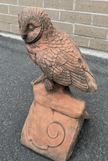Owl Roof Tile | 90-Degree Angled Ridge Tile