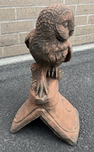 Owl Roof Tile | 90-Degree Angled Ridge Tile