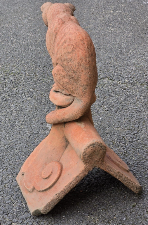Curious Cat Roof Tile | 90-Degree Angled Ridge Tile