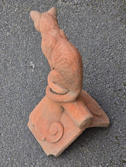 Curious Cat Roof Tile | 90-Degree Angled Ridge Tile