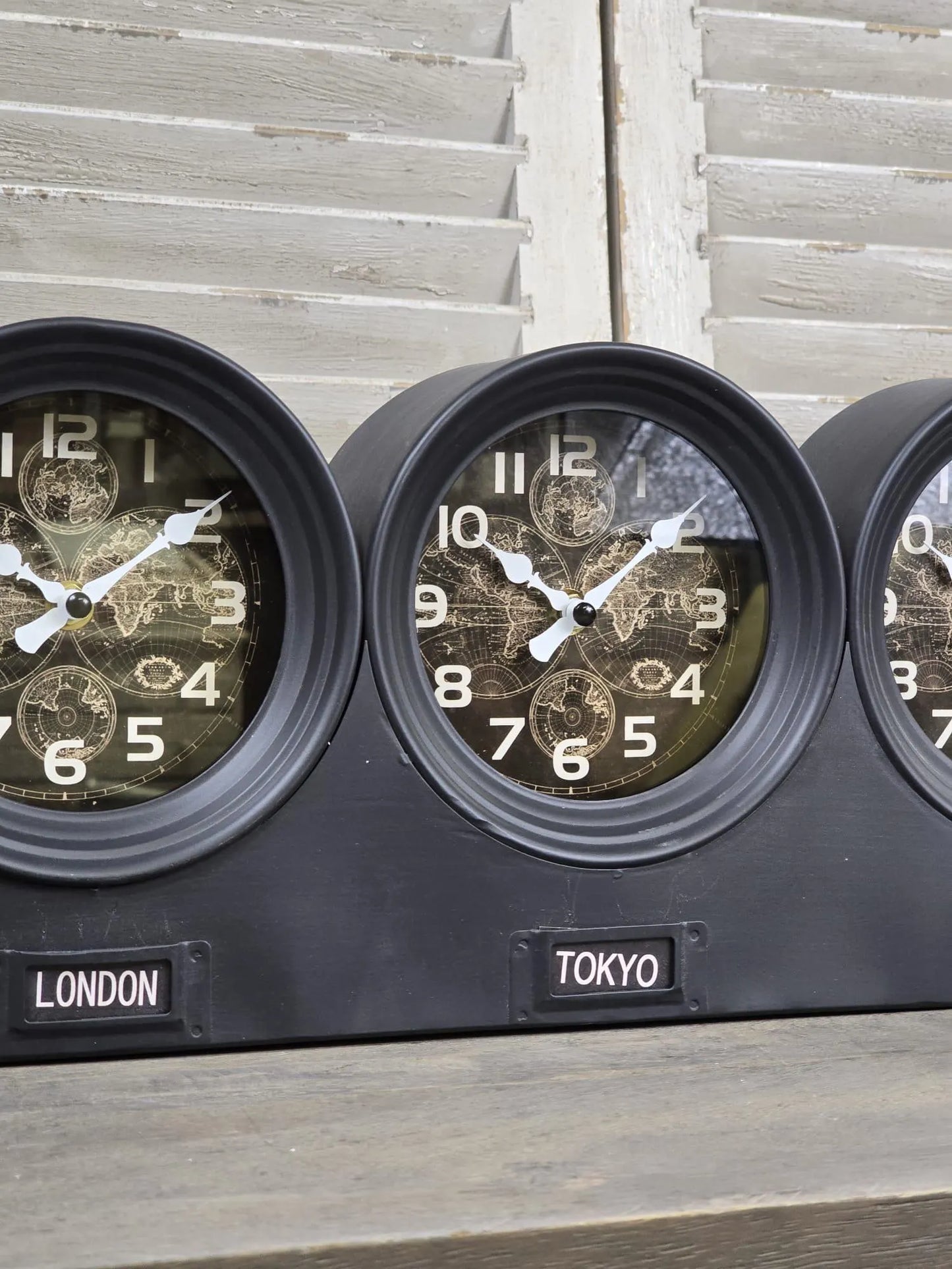 Four Time Zone Mantle Clock | Metal | Glass Faces | Desk & Mantelpiece