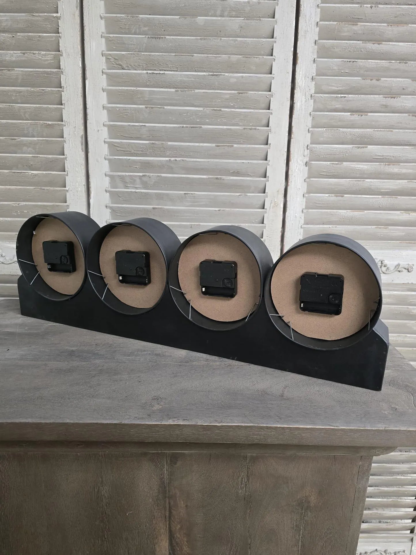Four Time Zone Mantle Clock | Metal | Glass Faces | Desk & Mantelpiece