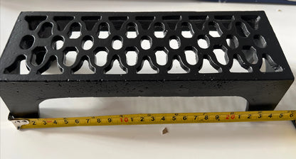 Cast Iron Air Brick | Victorian Keyhole Design