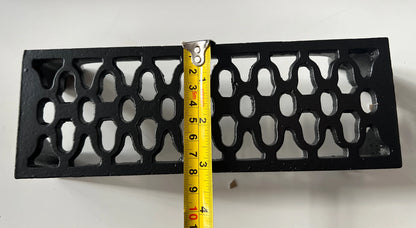 Cast Iron Air Brick | Victorian Keyhole Design