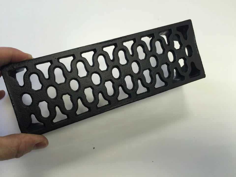 Cast Iron Air Brick | Victorian Keyhole Design