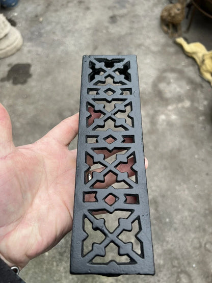 Cast Iron Air Brick | Victorian Cross Design